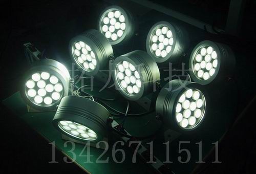 供应12W大功率LED投光灯(白光)